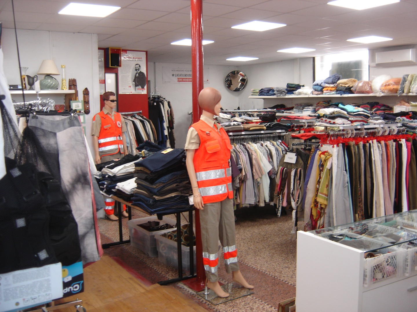 Photo de Croix-Rouge Française - Unité locale de Sommieres à SOMMIERES