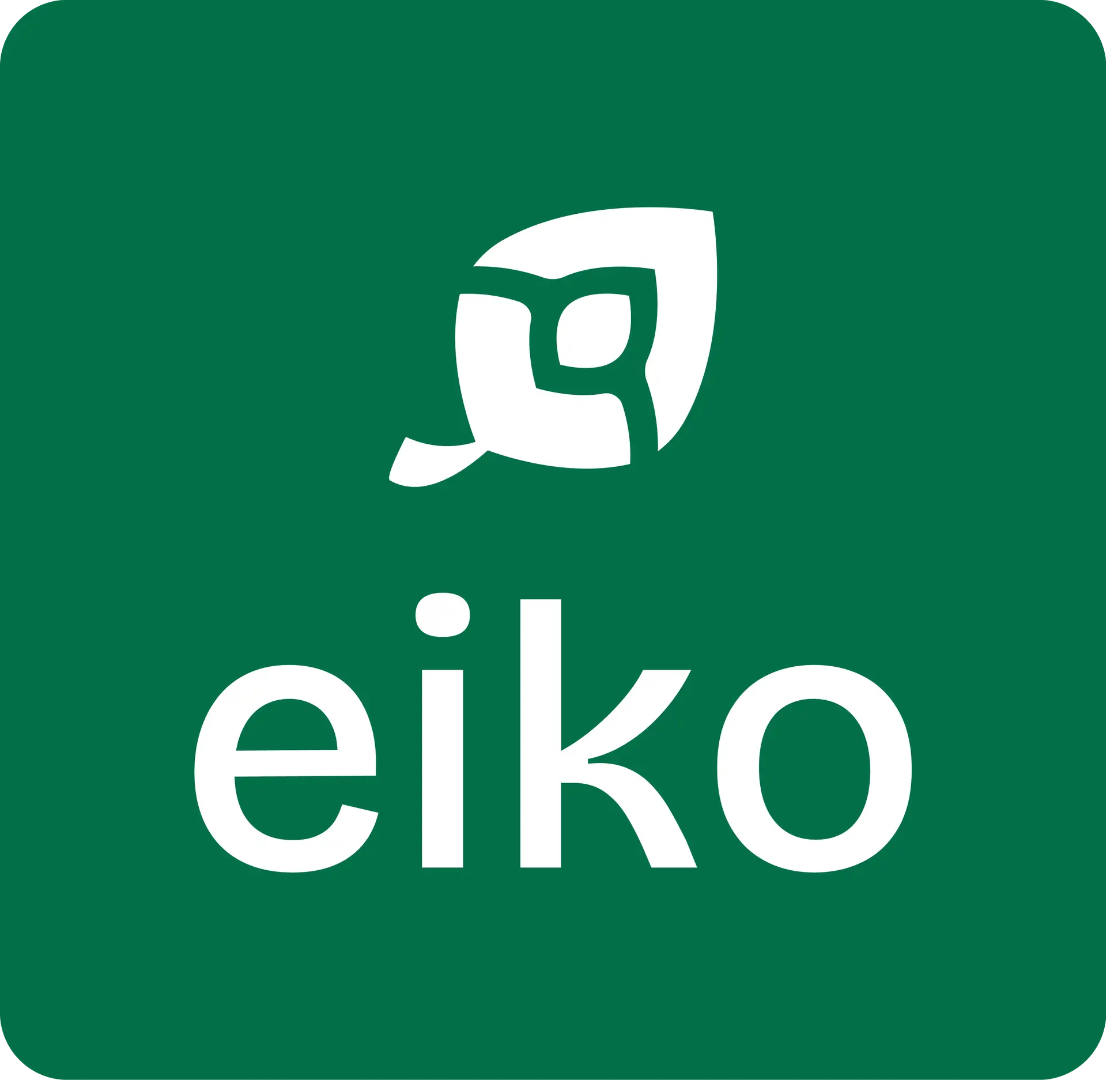 Photo de Eiko à VOISINS LE BRETONNEUX